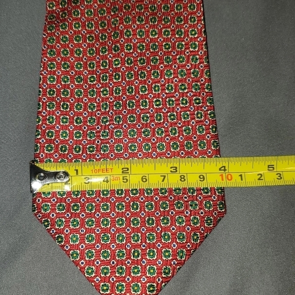 𝅺Polo tie red with green and white NEW - Picture 4 of 6